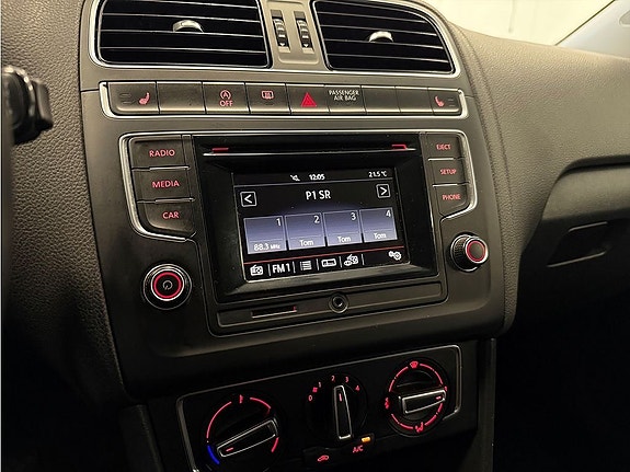 Volkswagen Polo 6 of 16