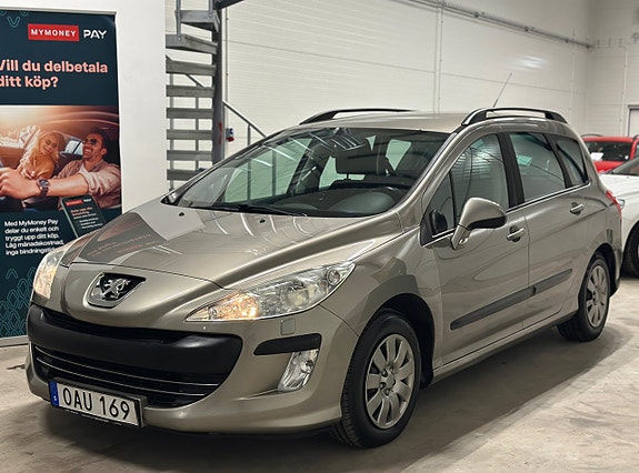 Peugeot 308 SW 4 of 5