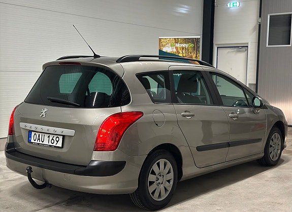 Peugeot 308 SW 6 of 20