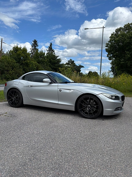 BMW Z4 3 of 5