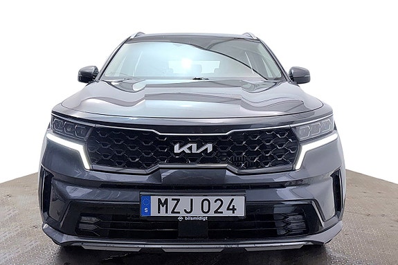 Kia Sorento 3 of 30