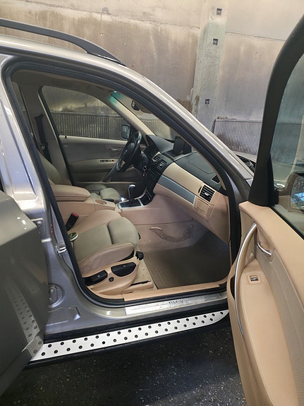 BMW X3 3 of 8