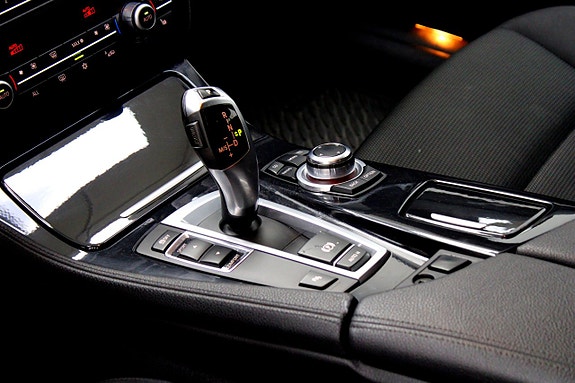 BMW 520d 8 of 21
