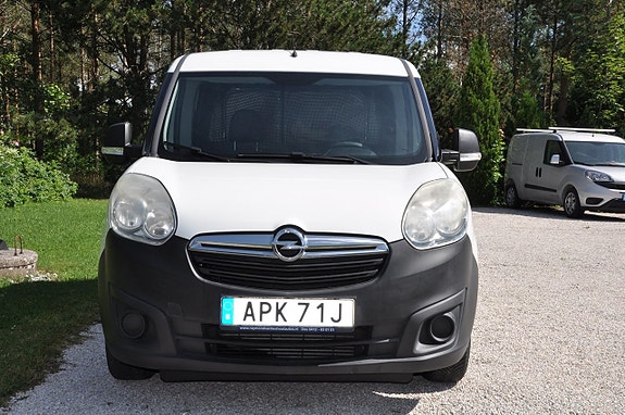 Opel Combo 2 of 5