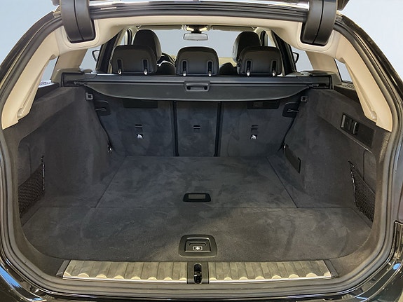 BMW 320d 12 of 21