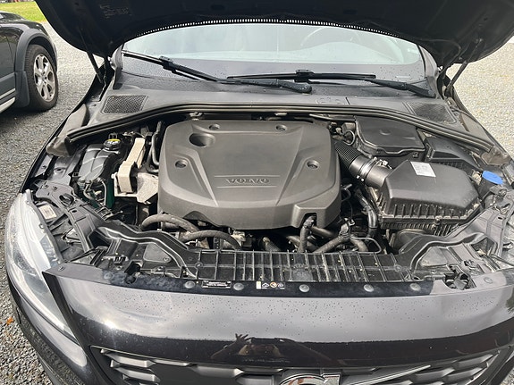 Volvo V60 Cross Country 9 of 10