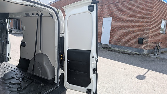 Opel Combo 16 of 26