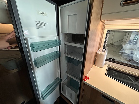 Sun Living S 70 SP / Litium / Inverter / Solcell / Dragkrok / Taksäng 17 of 22