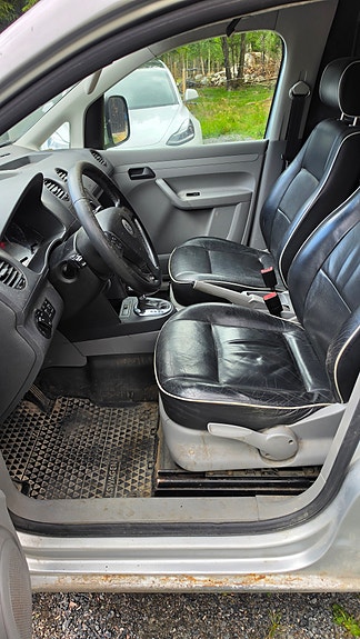 Volkswagen Caddy 3 of 6