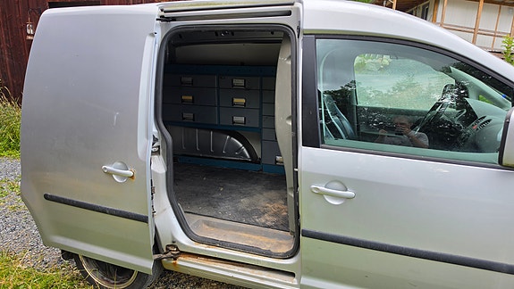 Volkswagen Caddy 5 of 6