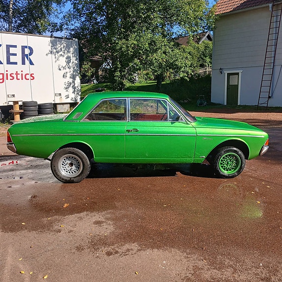 Ford Taunus 2 of 4