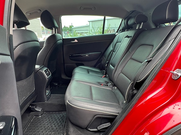 Kia Sportage 10 of 17