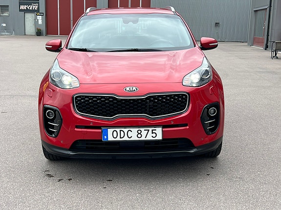 Kia Sportage 2 of 5