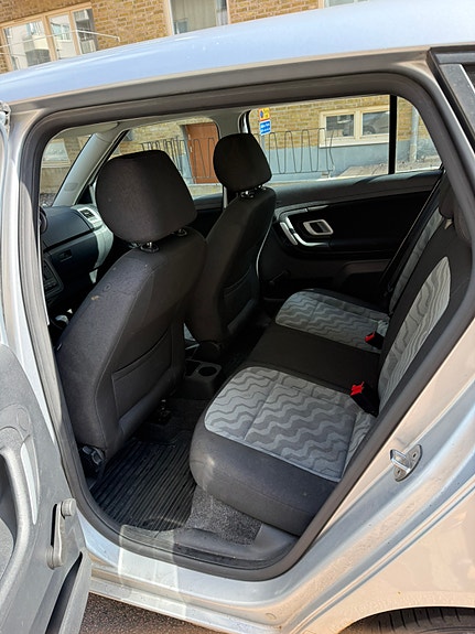 Skoda Fabia 7 of 12