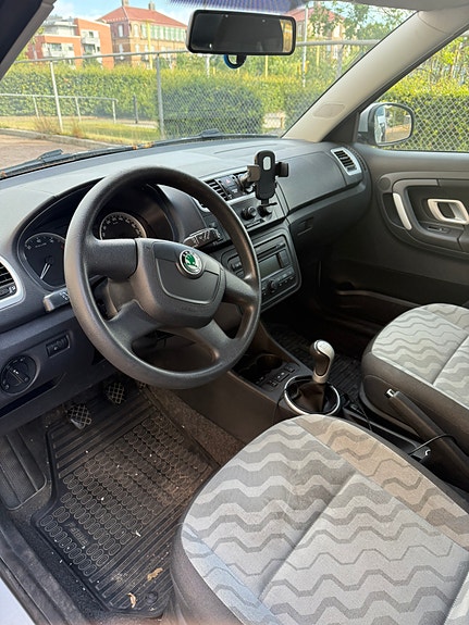 Skoda Fabia 5 of 12