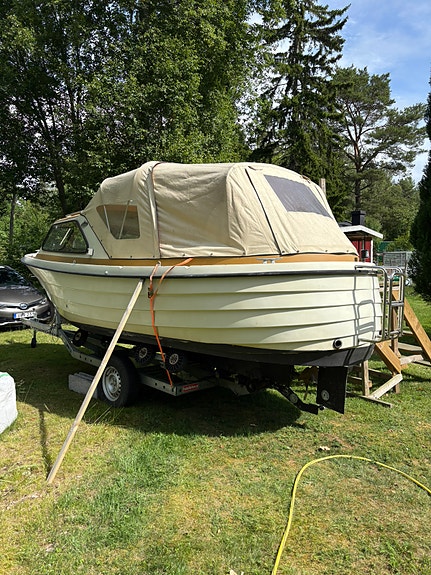 Monark 600 2 of 8