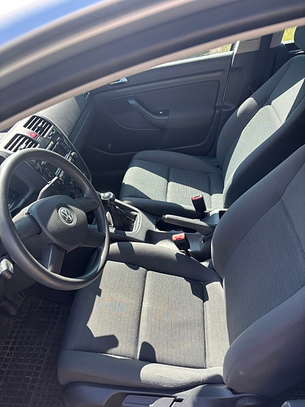 Volkswagen Golf V 3 of 5