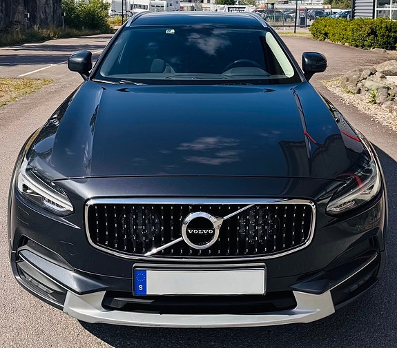 Volvo V90 Cross Country 18 of 18