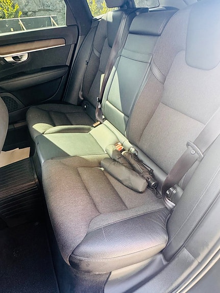 Volvo V90 Cross Country 10 of 18