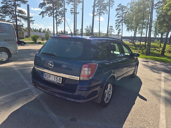 Opel Astra 5 of 5