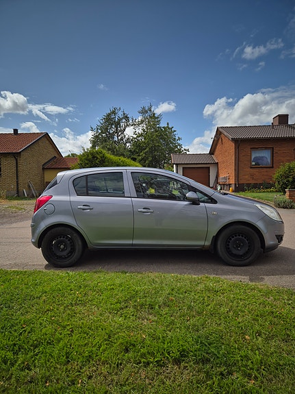 Opel Corsa 3 of 4