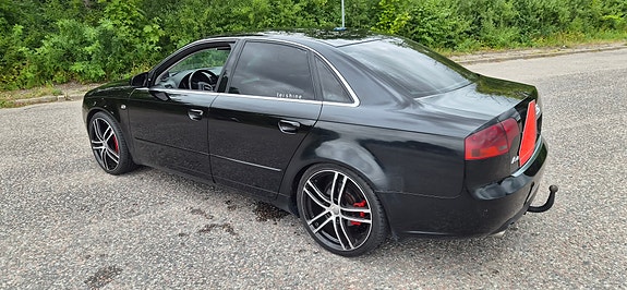 Audi A4 3 of 10