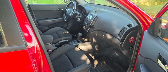 Hyundai i30 10 of 17