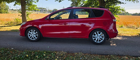 Hyundai i30 8 of 17
