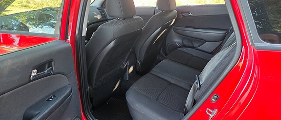 Hyundai i30 11 of 17