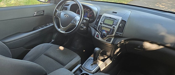 Hyundai i30 13 of 17