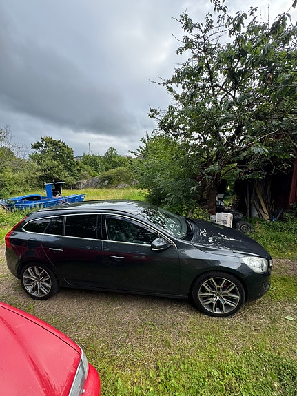Volvo V60 3 of 9