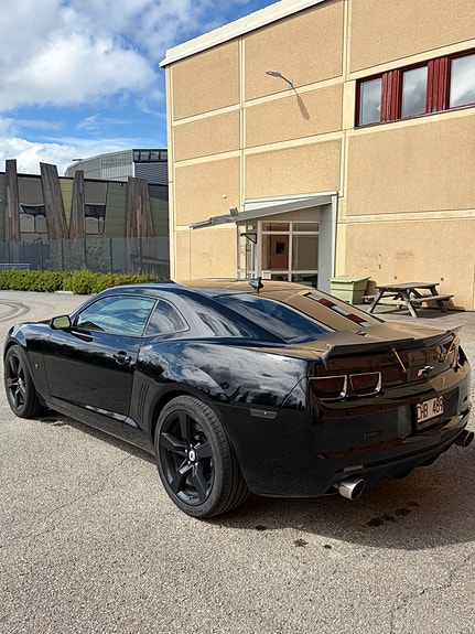 Chevrolet Camaro SS 6 of 19