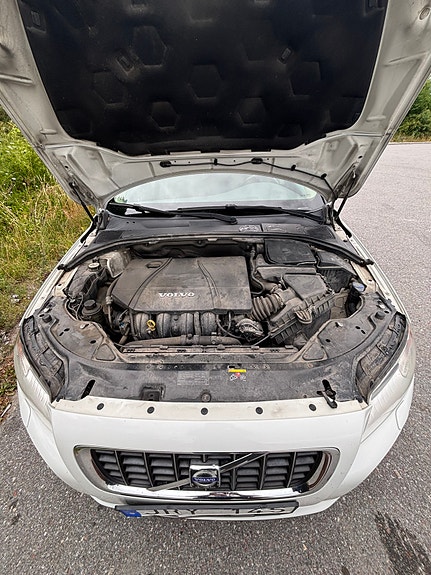 Volvo V70 6 of 11
