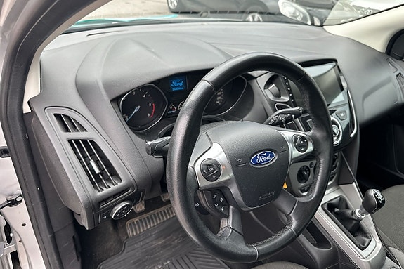 Ford Focus 17 of 23
