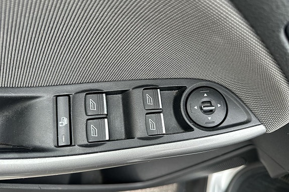 Ford Focus 18 of 23