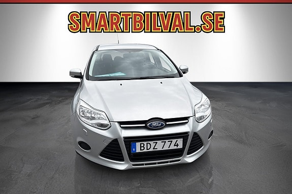 Ford Focus 9 of 23