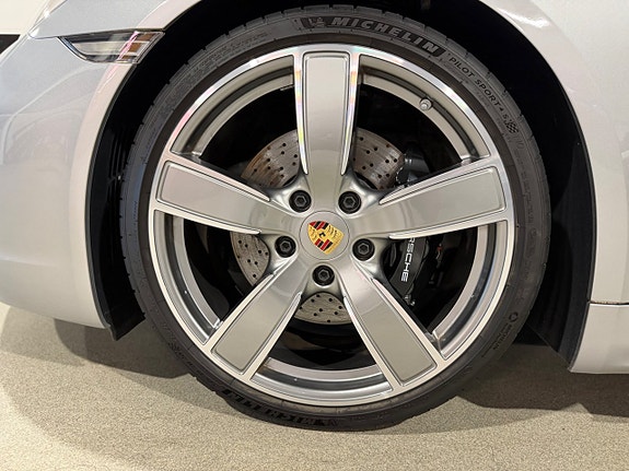 Porsche 718 Boxster 8 of 24