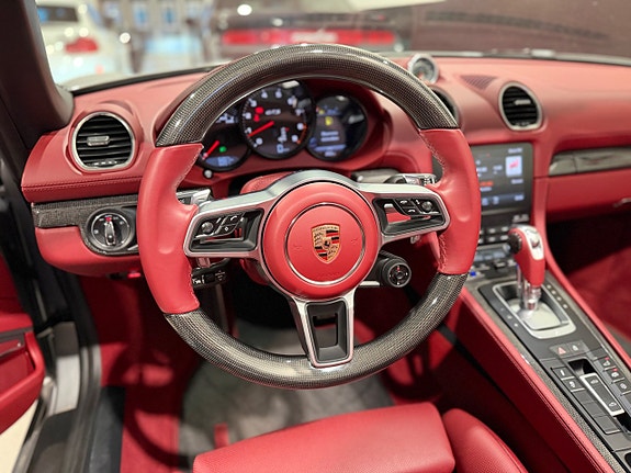 Porsche 718 Boxster 11 of 24