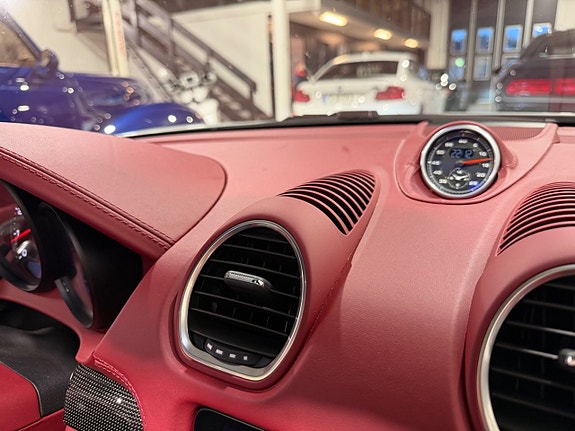 Porsche 718 Boxster 23 of 24