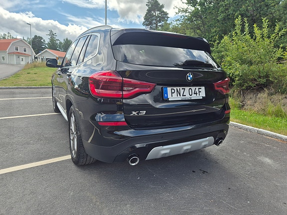 BMW X3 5 of 5