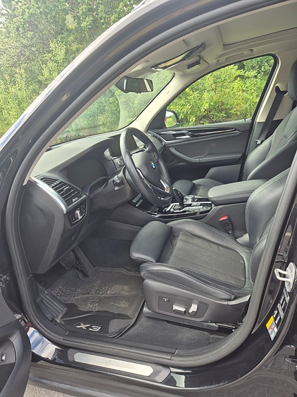 BMW X3 11 of 11