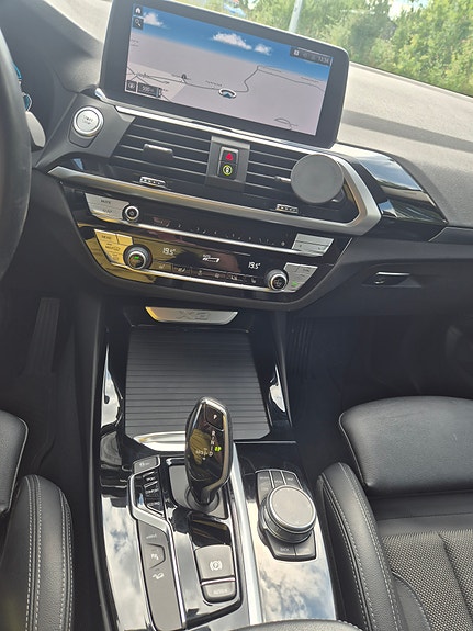 BMW X3 8 of 11