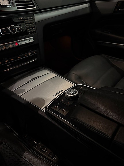 Mercedes-Benz E250 14 of 18