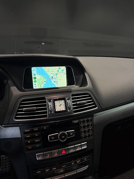 Mercedes-Benz E250 17 of 18