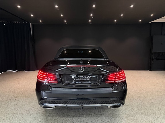 Mercedes-Benz E250 8 of 18