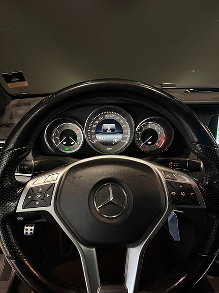 Mercedes-Benz E250 13 of 18
