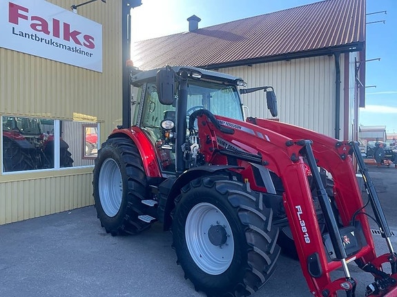 Massey Ferguson 5S.145 2 of 5