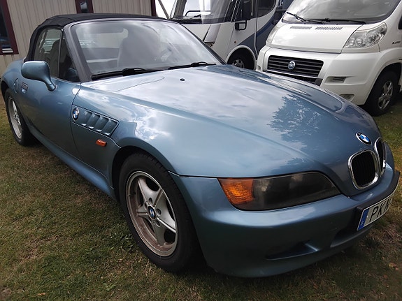 BMW Z3 2 of 5