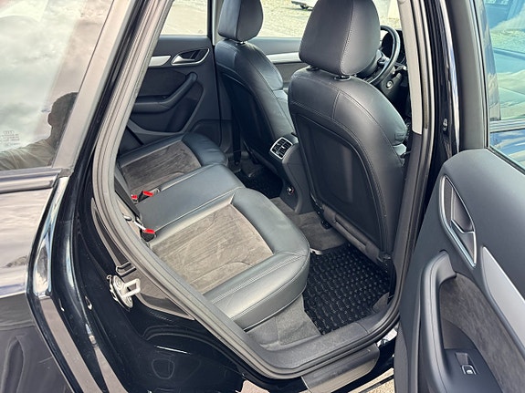 Audi Q3 11 of 27