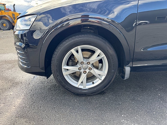 Audi Q3 23 of 27